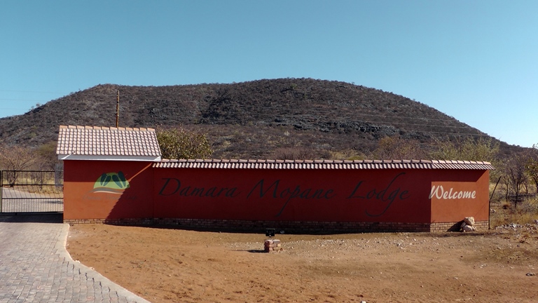 Mopane Lodge
